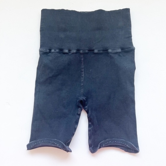 2/25 Free People Movement X FP Movement Rich Soul Rib Short in Black Revolve - Picture 3 of 4